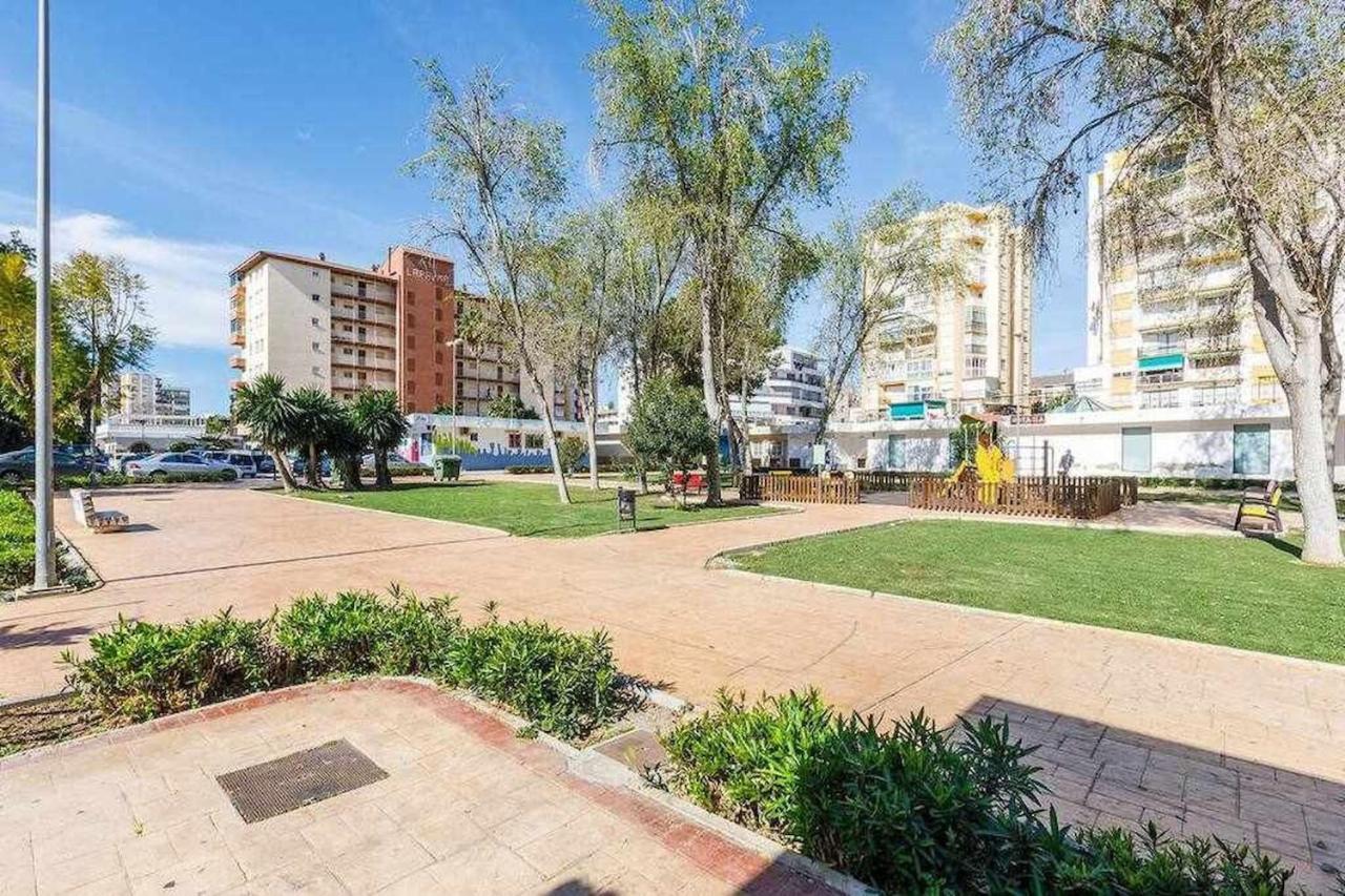 Апартаменты A&N Jalisco Торре-дель-Мар Экстерьер фото